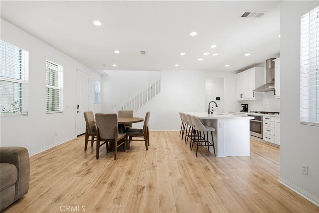 6545 Grotto Lane 6