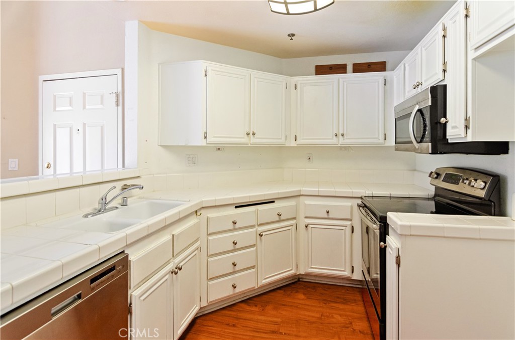 653 Oak Run Trail TL402