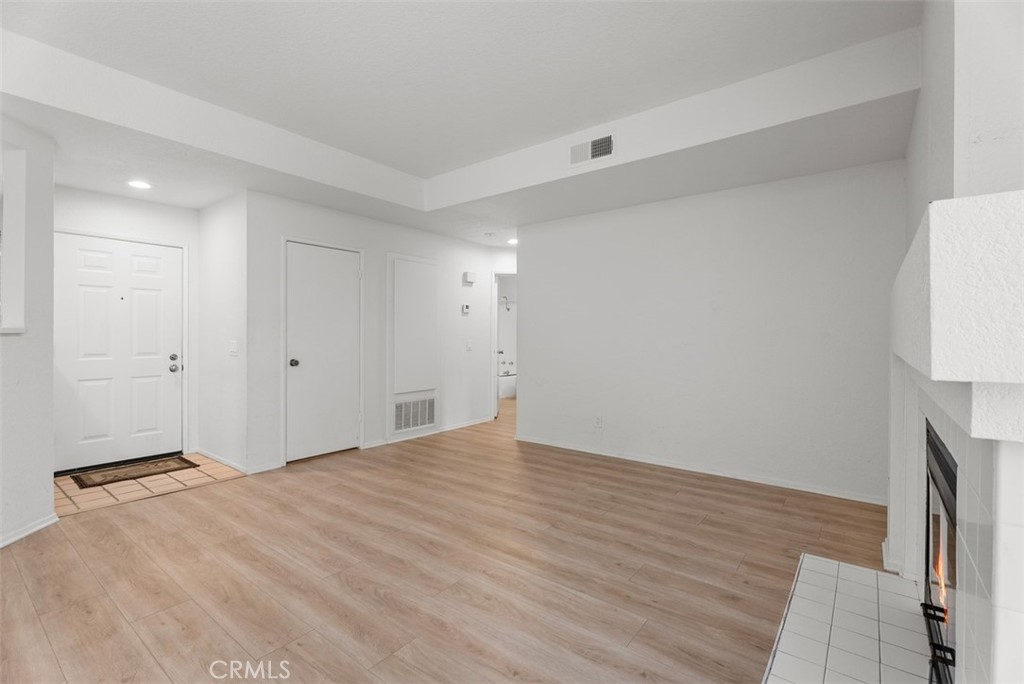 Palm Court (LHC) - Residential Lease