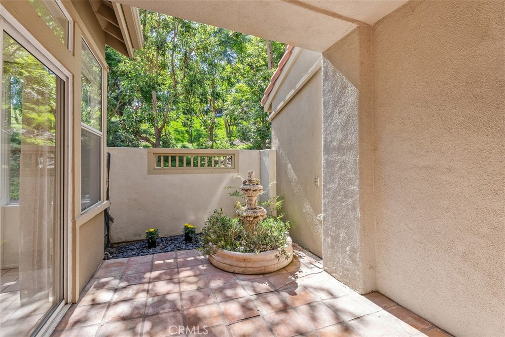 Palm Court (LHC) - Residential Lease