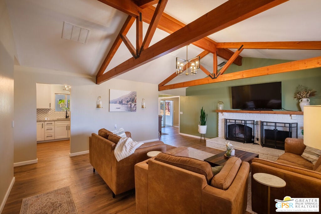 58375 Arcadia Trail