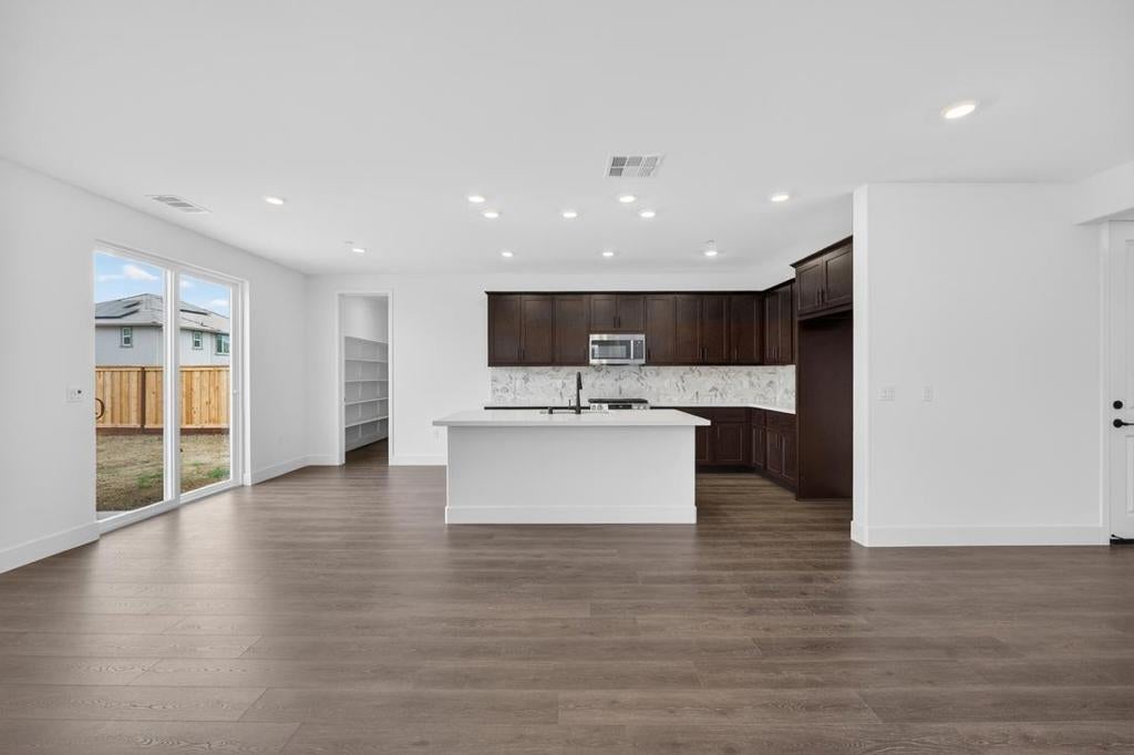 1339 N Galvani Court