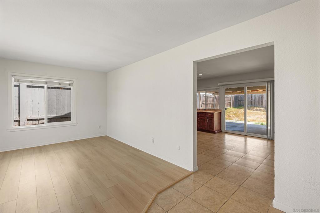 11336 Camarosa Cir