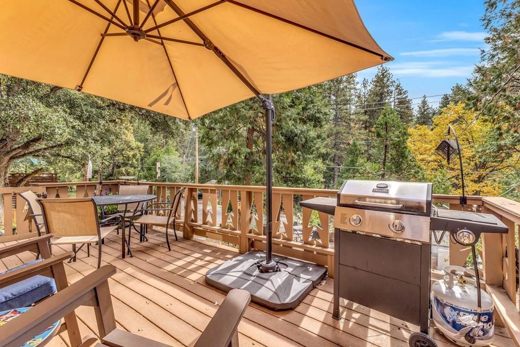 Photo of 52146 Acorn Lane, Idyllwild, CA 92549 (MLS # 219139296DA)