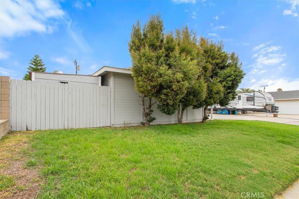 4148 N Santa Lucia Street