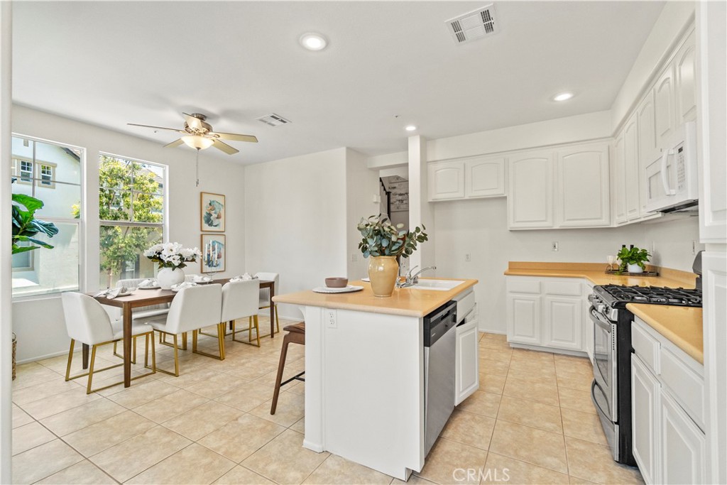 12 Cupertino Circle CI89