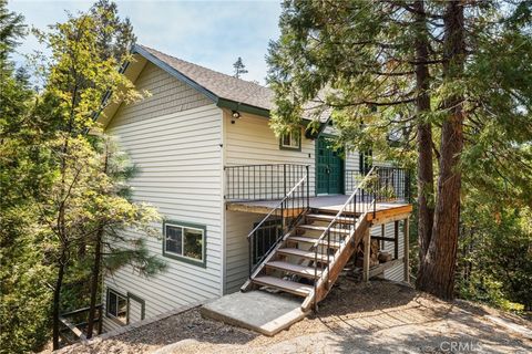 Photo of 175 Golf Course Road, Lake Arrowhead, CA 92317 (MLS # PW24210138)