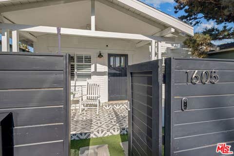 Photo of 1605 Cabrillo Avenue, Venice, CA 90291 (MLS # 26861003)