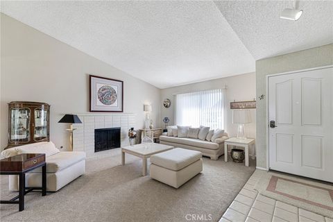 Tiny photo for 1440 Lexington Court, Camarillo, CA 93010 (MLS # SR26036955)