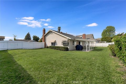 Tiny photo for 1440 Lexington Court, Camarillo, CA 93010 (MLS # SR26036955)