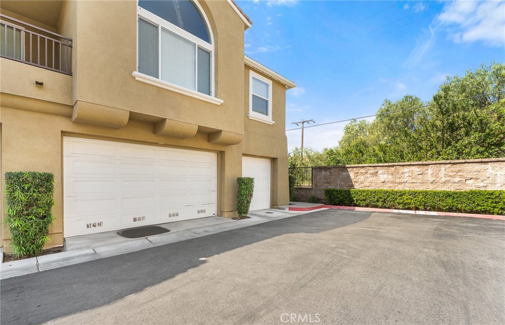 27425 Gentlebrook Court 2