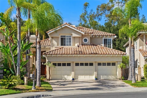 Photo of 27531 Glenwood Dr, Mission Viejo, CA 92692 (MLS # OC26208550)