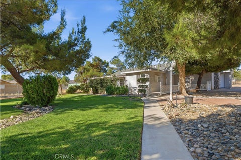 Photo of 43107 43rd ST W, Lancaster, CA 93536 (MLS # SR26193378)