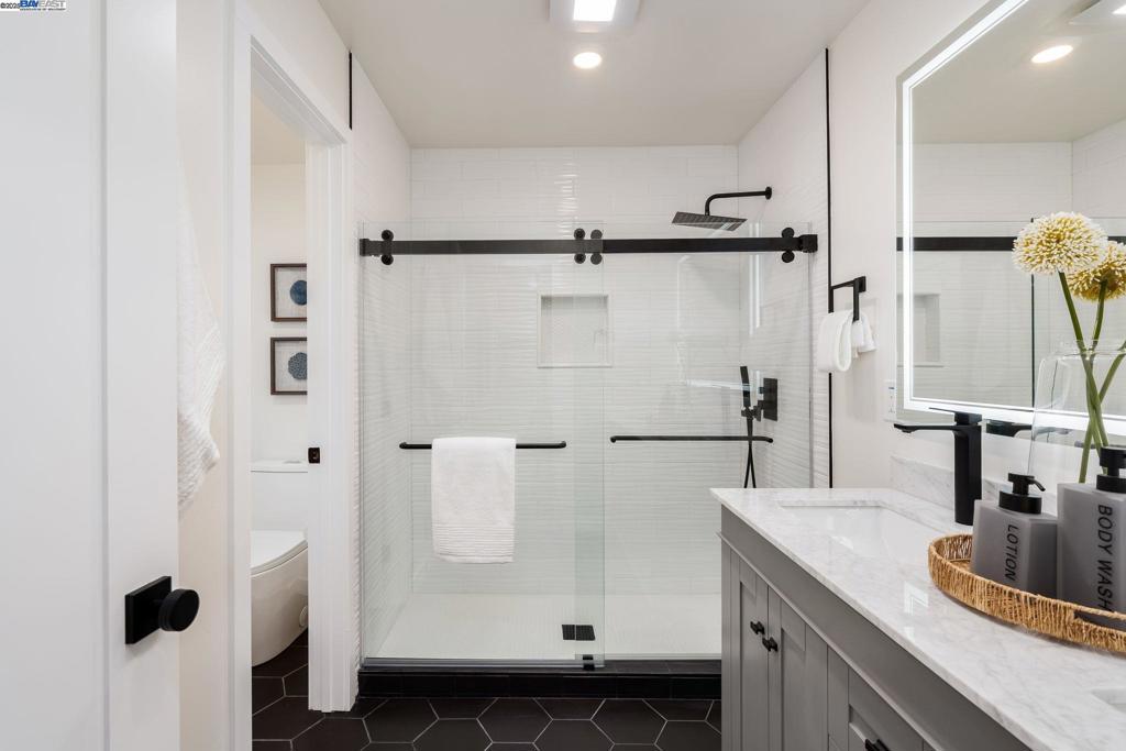 Not Listed - Residential