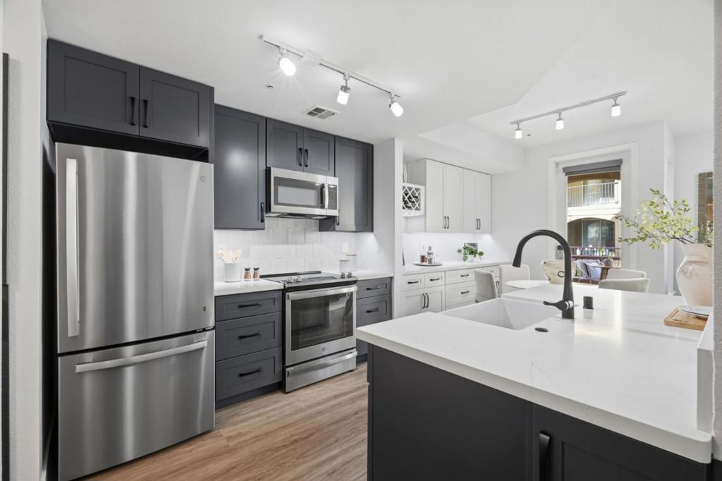 1550 Technology Drive 1029