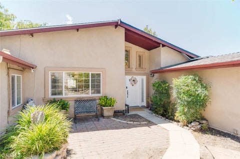 Photo of 2234 E Hillcrest Drive, Thousand Oaks, CA 91362 (MLS # GD26175336)