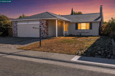 Photo of 807 Scoter Way WAY, Suisun City, CA 94585 (MLS # 41147775)
