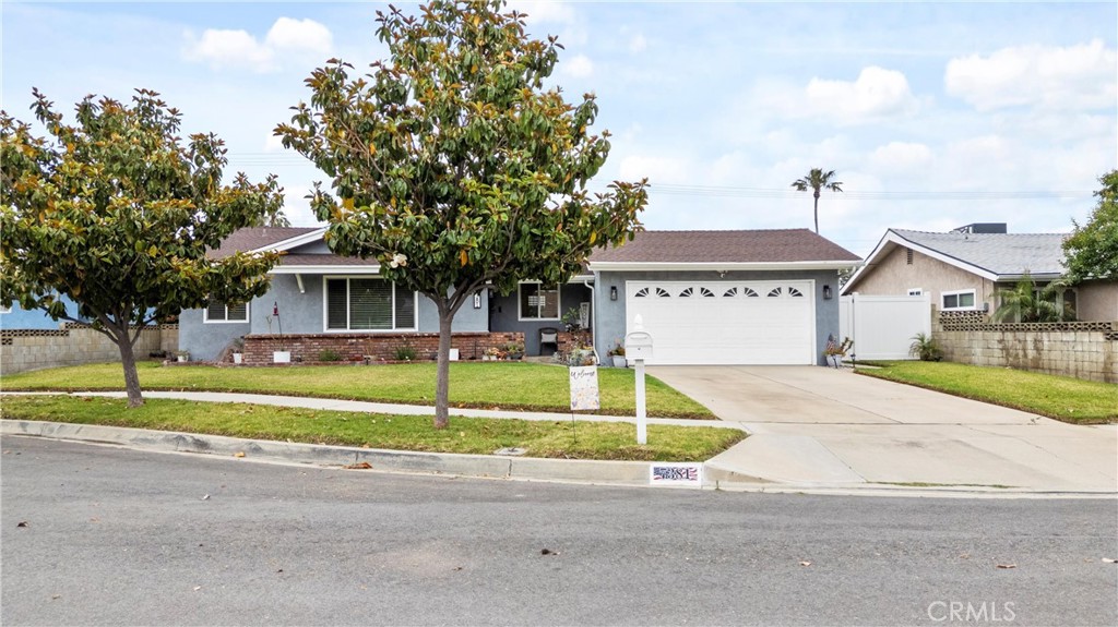 7381 Onyx Avenue