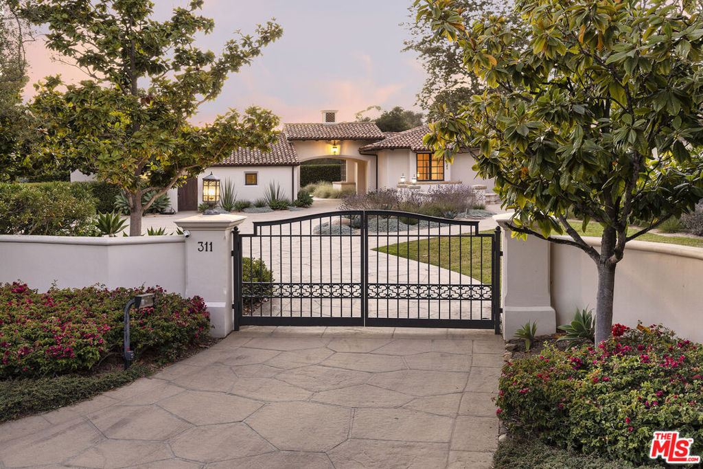 311 Meadowbrook Drive