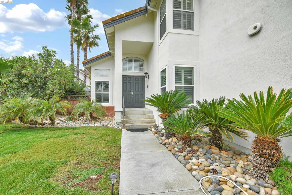 5460 Azure Ct