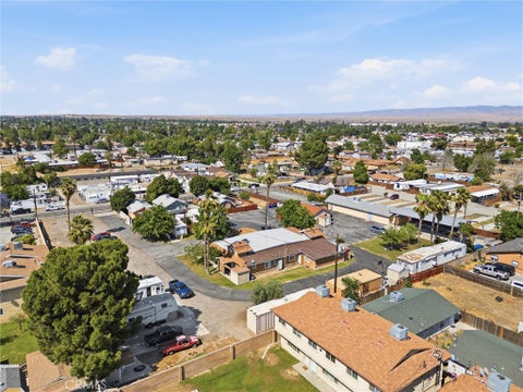 Photo of 329 McCord Ave AVE, Bakersfield, CA 93308 (MLS # SR26108898)