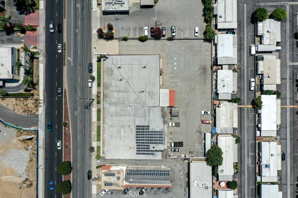 945 N Azusa Avenue