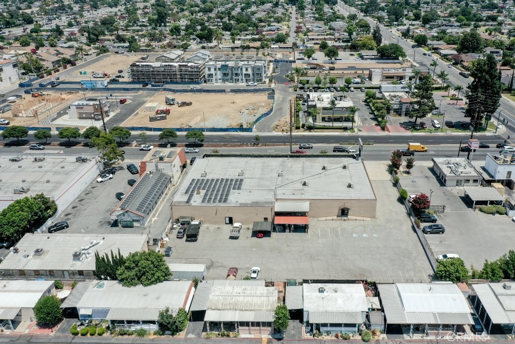 945 N Azusa Avenue