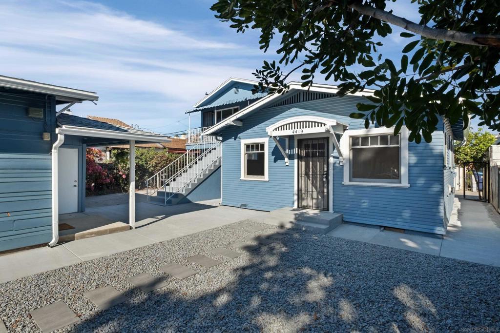 4419 Mississippi St