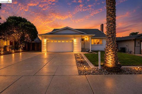 Photo of 3306 G St ST, Antioch, CA 94509 (MLS # 41142098)