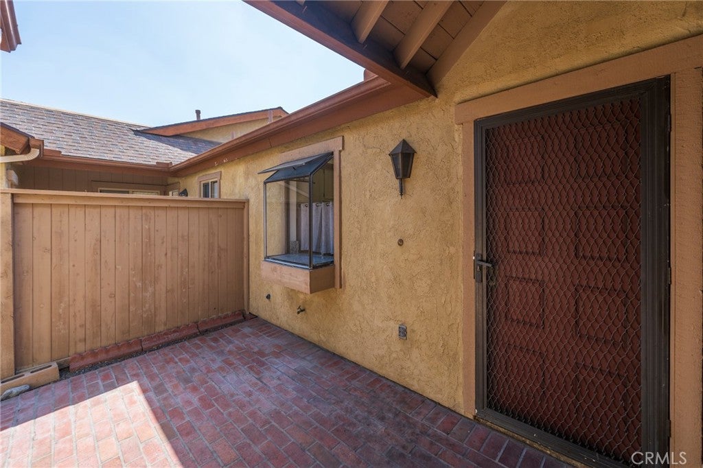 970 S Laurelwood