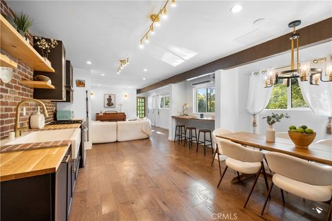 Photo of 1930 Weepah Way, Los Angeles, CA 90046 (MLS # SR26037260)