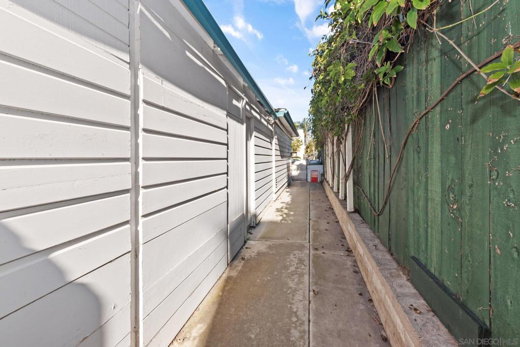 La Jolla - Residential Lease