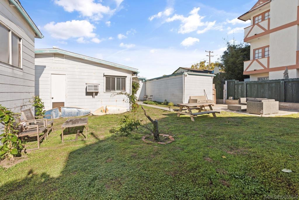 La Jolla - Residential Lease