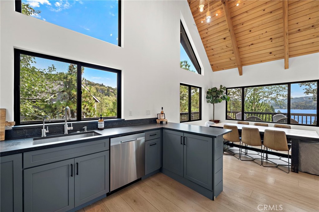 Arrowhead Woods (AWHW) - Residential