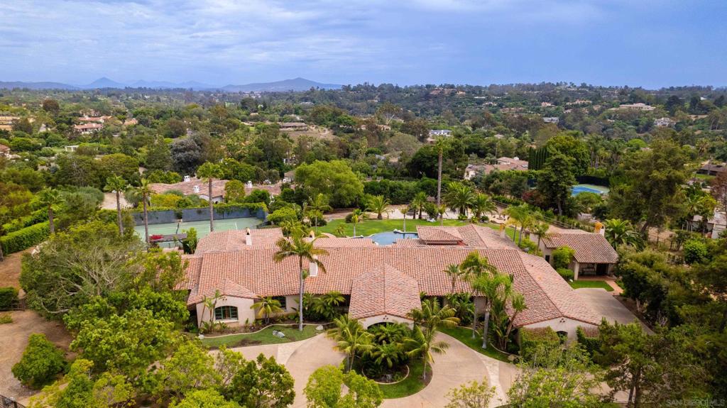 Rancho Santa Fe - Residential