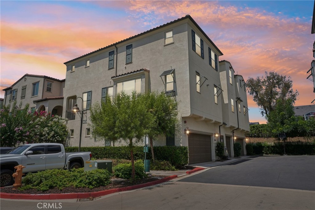 21481 Dahlia Court