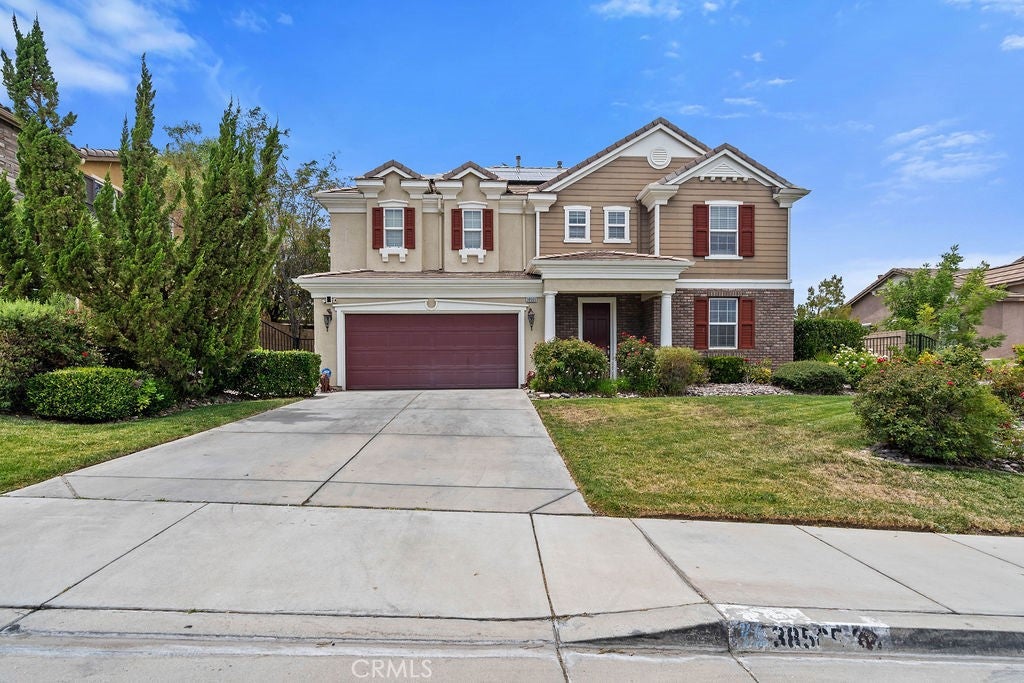 38565 Lion Way