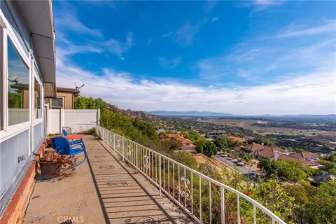 24303 Woolsey Canyon Road, Canoga Park, CA 91304 - MLS#: SR25221718