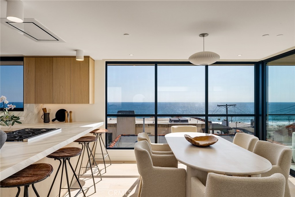 228 Moonstone