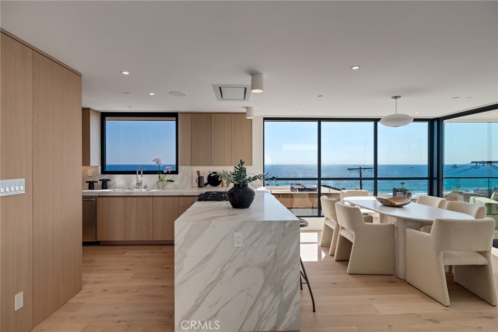 228 Moonstone