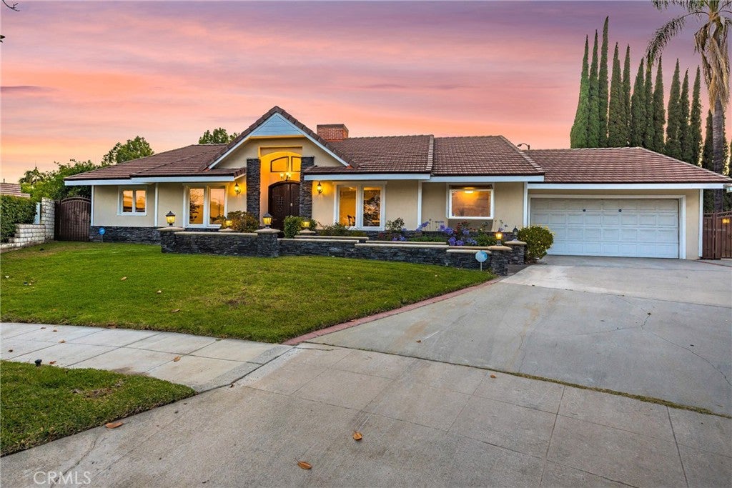 1165 Altura Terrace