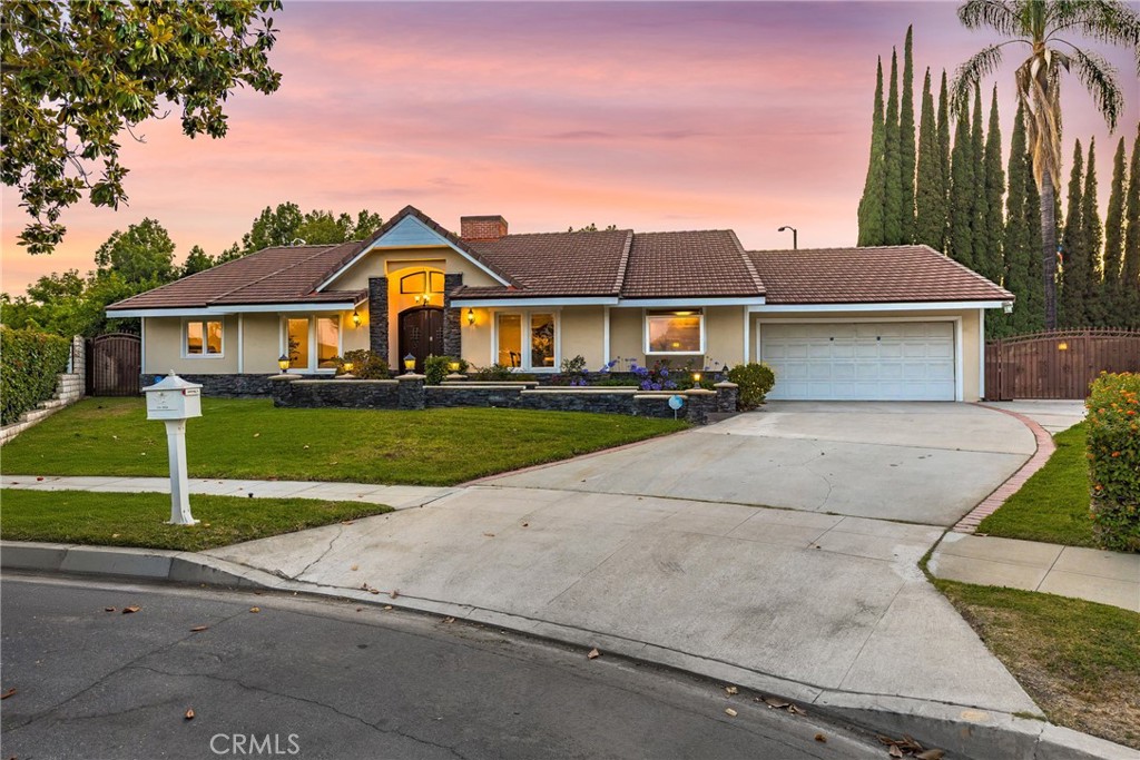 1165 Altura Terrace
