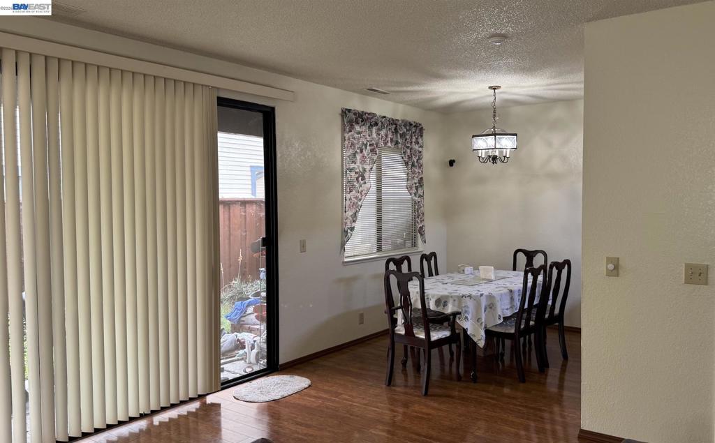 6043 Joaquin Murieta Ave D