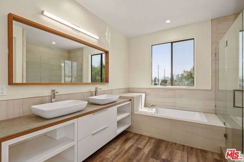 Tiny photo for 11254 Mississippi Avenue, Los Angeles, CA 90025 (MLS # 25586673)