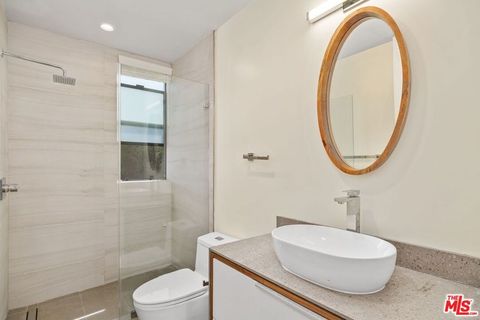 Tiny photo for 11254 Mississippi Avenue, Los Angeles, CA 90025 (MLS # 25586673)