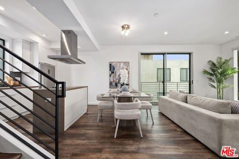 Tiny photo for 11254 Mississippi Avenue, Los Angeles, CA 90025 (MLS # 25586673)