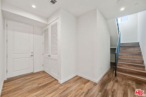 Tiny photo for 11254 Mississippi Avenue, Los Angeles, CA 90025 (MLS # 25586673)