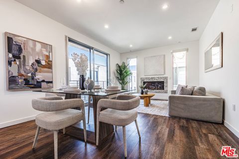 Tiny photo for 11254 Mississippi Avenue, Los Angeles, CA 90025 (MLS # 25586673)