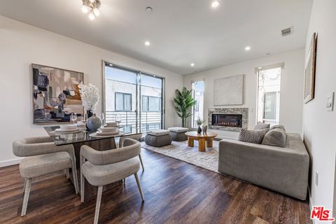 Tiny photo for 11254 Mississippi Avenue, Los Angeles, CA 90025 (MLS # 25586673)