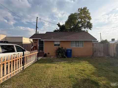 121 Roberts Bakersfield CA 93308